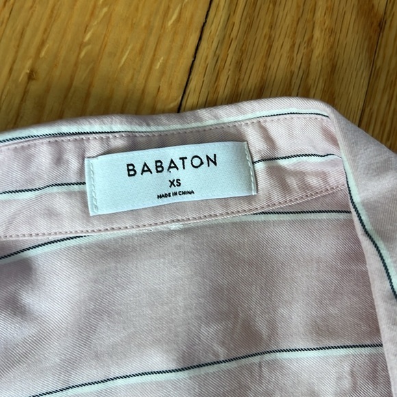 Aritzia Babaton‎ pink striped button down shirt - Picture 4 of 7
